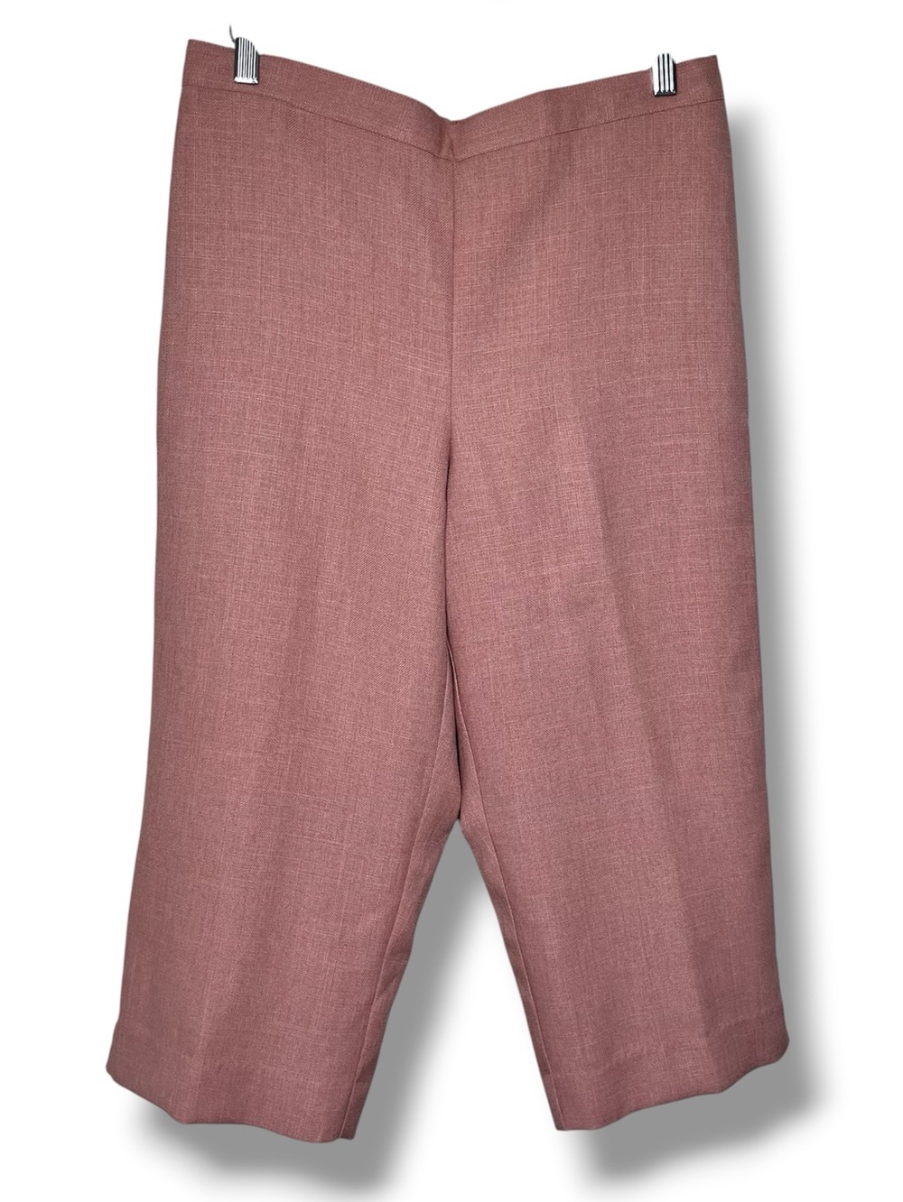 NWT Alfred Dunner Classic Fit Capri Comfort Waist Pull On Pant Blush Pink Sz 10